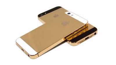 Российским покупателям не хватило iPhone 5 S золотистого цвета